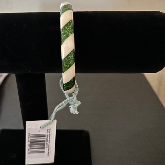 Splendette Green & White Bangle - Picture 1 of 1